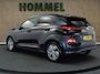 Hyundai Kona Electric EV Fashion 64 kWh - SOH 100%!!! UNIEK - ORIGINEEL NEDERLANDSE AUTO - NAVIGATIE - DODEHOEK DETECTIE - CLIMATE CONTROL - CAMERA - PARKEERSENSOREN ACHTER - VOORSTOELEN VERWARMD - HEAD UP DISPLAY - APPLE CARPLAY/ ANDROID AUTO - KEYLESS ENTRY/ START