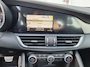 Alfa Romeo Giulia 2.0T Super Veloce met Squadra Massimo