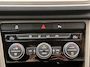 Volkswagen T-Roc 1.5 TSI Style Business | Carplay | Adaptieve cruise control | Navigatie | Climate control |