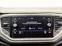 Volkswagen T-Roc 1.5 TSI Style Business | Carplay | Adaptieve cruise control | Navigatie | Climate control |