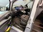 Mercedes-Benz EQV 300 L3 Facelift - 7pers - AMG - Elec. deuren - Airco achter - 360 - Airmatic - Burmeist. - Incl Garantie