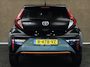 Toyota Aygo X 1.0 VVT-i S-CVT Limited - ORIGINEEL NEDERLANDSE AUTO - AFKOMSTIG VAN 1E EIGENAAR - JBL AUDIO SYSTEEM - DRAADLOZE TELEFOONLADER - CAMERA - VOORSTOELEN VERWARMD - KEYLESS ENTRY/ START - ADAPTIEVE CRUISE CONTROL - APPLE CARPLAY/ ANDROID AUTO - NAVIGATIE - PARKEERSENSOREN VOOR/ ACHTER - CLIMATE CONTROL - 18 INCH LICHT METALEN VELGEN