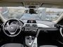 BMW 3-Serie Touring 320i Luxury + PANO DAK + LED + HALF LEER