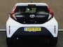 Toyota Aygo X 1.0 VVT-i MT Play - ORIGINEEL NEDERLANDSE AUTO - AFKOMSTIG VAN 1E EIGENAAR - CAMERA - APPLE CARPLAY/ ANDROID AUTO - ADAPTIEVE CRUISE CONTROL - AIRCO - 17 INCH WIELEN - ELEKTRISCHE RAMEN VOOR - DAB RADIO