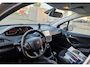 Peugeot 208 1.2 VTi Envy NAVI PSENSOR CRUISE TREKHAAK 2 X SLEUTELS