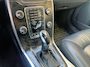Volvo XC70 2.0 D4 FWD Momentum / 5 CILINDER / BLIS / CRUISE ADAPT / LEDER / NAVI