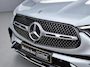 Mercedes-Benz GLC 300e 4MATIC AMG Line | Panoramadak | 360° Camera | Memory Pakket | Head-up Display | Leder Zwart | Stoelverwarming | Sfeerverlichting | Dodehoekassistentie | DIGITAL LIGHT | Privacy Glas Achter | Keyless-GO | Elektrisch Bedienbare Achterklep