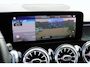 Mercedes-Benz GLB 200 Business Solution AMG | Panoramadak | Trekhaak | Camera | Dodehoekassistent | Augmented Reality | Sfeerverlichting | Stoelverwarming | High Perf. LED |