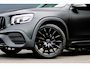 Mercedes-Benz GLB 200 Business Solution AMG | Panoramadak | Trekhaak | Camera | Dodehoekassistent | Augmented Reality | Sfeerverlichting | Stoelverwarming | High Perf. LED |