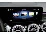Mercedes-Benz GLB 200 Business Solution AMG | Panoramadak | Trekhaak | Camera | Dodehoekassistent | Augmented Reality | Sfeerverlichting | Stoelverwarming | High Perf. LED |