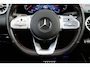 Mercedes-Benz GLB 200 Business Solution AMG | Panoramadak | Trekhaak | Camera | Dodehoekassistent | Augmented Reality | Sfeerverlichting | Stoelverwarming | High Perf. LED |