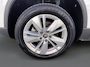 Skoda Karoq 1.5 TSI ACT Business Edition |Lichtmetalen velgen| Automaat| Parkeer sensoren| Camera| Climate Controle| Apple Carplay & Android Auto| Dakrails