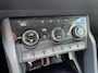 Skoda Karoq 1.5 TSI ACT Business Edition |Lichtmetalen velgen| Automaat| Parkeer sensoren| Camera| Climate Controle| Apple Carplay & Android Auto| Dakrails