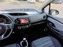 Toyota Yaris 1.0 VVT-i Aspiration/ nap/ 2e EIG/ dealeronderhouden/ 1jaar apk/ zeer nette auto/ volle opties.
