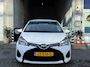 Toyota Yaris 1.0 VVT-i Aspiration/ nap/ 2e EIG/ dealeronderhouden/ 1jaar apk/ zeer nette auto/ volle opties.