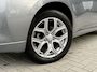 Mitsubishi Outlander 2.0 PHEV Instyle | Trekhaak | Dealer onderhouden | Leder | Camera | Panorama dak |