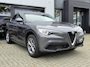 Alfa Romeo Stelvio 2.0 T AWD Super + BI-XENON + ADAPT CRUISE + VOLLEER + CAMERA + KEYLESS