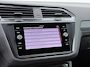 Volkswagen Tiguan 1.4 TSI eHybrid R-Line Business+ | IQ.Light | Pano Dak | Black Style | Trekhaak | Stoelverwarming | Elek Achterklep |