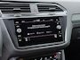 Volkswagen Tiguan 1.4 TSI eHybrid R-Line Business+ | IQ.Light | Pano Dak | Black Style | Trekhaak | Stoelverwarming | Elek Achterklep |