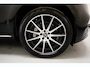 Mercedes-Benz EQC 400 4MATIC AMG Business Solution 80 kWh [ Leder Stoelverwarming Sfeerlicht ]