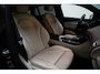 Mercedes-Benz EQC 400 4MATIC AMG Business Solution 80 kWh [ Leder Stoelverwarming Sfeerlicht ]