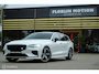 Volvo V60 2.0 T8 Twin Engine AWD R-Design Polestar Tuned |Pano | Bowers & Wilkens | Massage | HUD | ACC | Camera | Trekhaak | Styling pakket | Stoelverwarming en ventilatie | Rijklaar | Unieke en volle auto!