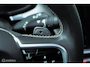 Volvo V60 2.0 T8 Twin Engine AWD R-Design Polestar Tuned |Pano | Bowers & Wilkens | Massage | HUD | ACC | Camera | Trekhaak | Styling pakket | Stoelverwarming en ventilatie | Rijklaar | Unieke en volle auto!