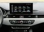 Audi A4 LIMOUSINE 35 TFSI S- LINE edition, district groen metallic, lederen sportinterieur,schuifdak, 19 inch