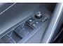 Toyota Corolla 1.8 Hybrid Style, Parkeersensoren, Blind Spot, Stoel Verwarming, Camera!