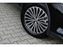 Volkswagen Tiguan 1.5 eHybrid Life | Trekhaak | 360 Camera | Winterpakket | Fabrieksgarantie