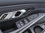 BMW 3-Serie Touring 330e xDrive M-sport | Incl. 12 maanden garantie | SOH 99% | Schuif/kantel dak | Apple carplay/Android auto | Stoelverwarming | Climate control |