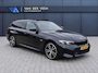 BMW 3-Serie Touring 330e xDrive M-sport | Incl. 12 maanden garantie | SOH 99% | Schuif/kantel dak | Apple carplay/Android auto | Stoelverwarming | Climate control |
