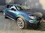 Fiat 600 600e La Prima 54 kWh Achteruitrijcamera - Apple carplay - Airco - Draadloze telefoonlader - Parkeersensoren - Navigatie - Licht metalen velgen 18 inch - Stoelverwarming - Voorstoelen met massagefunctie - Led verlichting - Mistlampen - Stuur multifunctioneel - Bluetooth - Cruise control - Dodehoekdetectie - Elektrische ramen - Extra getint glas achter - Keyless start/entry