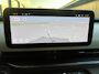 Fiat 600 600e La Prima 54 kWh Achteruitrijcamera - Apple carplay - Airco - Draadloze telefoonlader - Parkeersensoren - Navigatie - Licht metalen velgen 18 inch - Stoelverwarming - Voorstoelen met massagefunctie - Led verlichting - Mistlampen - Stuur multifunctioneel - Bluetooth - Cruise control - Dodehoekdetectie - Elektrische ramen - Extra getint glas achter - Keyless start/entry