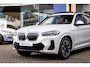 BMW iX3 Executive 80 kWh | SOH 98% | Pano | Trekhaak | Leder+memory | Camera | Cruise adaptief | Elektrisch bedienbare achterklep | Stoelverwarming | Achteruitrijcamera | Apple Carplay/Android Auto|telefoonintegratie premium | Cruise control adaptief met Stop&Go