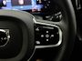 Volvo XC60 2.0 T6 Plug-in hybrid AWD Black Edition Plus Panoramadak, Harman/Kardon, 21Inch velgen, 360 Camera, Navi, Stoelverwarming, Head-up display, Elektrische achterklep, Elektrische achterklep, Memory stoelen, 1 jaar garantie