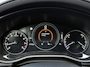 Mazda 3 2.0 SkyActiv Hybrid 150PK Exclusive-Line / Trekhaak / Stoel & Stuurverwarming / Lederen Bekleding / Head-Up Display / Elektrisch Bedienbare Bestuurdersstoel met Geheugen / Apple Carplay & Android Auto / Climate Control / Navigatie /