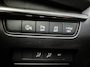 Mazda 3 2.0 SkyActiv Hybrid 150PK Exclusive-Line / Trekhaak / Stoel & Stuurverwarming / Lederen Bekleding / Head-Up Display / Elektrisch Bedienbare Bestuurdersstoel met Geheugen / Apple Carplay & Android Auto / Climate Control / Navigatie /