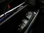 Mazda 3 2.0 SkyActiv Hybrid 150PK Exclusive-Line / Trekhaak / Stoel & Stuurverwarming / Lederen Bekleding / Head-Up Display / Elektrisch Bedienbare Bestuurdersstoel met Geheugen / Apple Carplay & Android Auto / Climate Control / Navigatie /