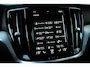 Volvo S60 2.0 Recharge T8 AWD Plus Bright | Apple Carplay & Android Auto | Cruise control adaptief met Stop & Go en stuurhulp | Dodehoekdetectie met correctie (Bliss) | Elektrisch verstelb. bestuurder/passagiersstoel met geheugen | Stoel- en stuurverwarming | Trekhaak elektrisch uitklapbaar