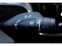 Volvo S60 2.0 Recharge T8 AWD Plus Bright | Apple Carplay & Android Auto | Cruise control adaptief met Stop & Go en stuurhulp | Dodehoekdetectie met correctie (Bliss) | Elektrisch verstelb. bestuurder/passagiersstoel met geheugen | Stoel- en stuurverwarming | Trekhaak elektrisch uitklapbaar