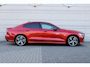 Volvo S60 2.0 Recharge T8 AWD Plus Bright | Apple Carplay & Android Auto | Cruise control adaptief met Stop & Go en stuurhulp | Dodehoekdetectie met correctie (Bliss) | Elektrisch verstelb. bestuurder/passagiersstoel met geheugen | Stoel- en stuurverwarming | Trekhaak elektrisch uitklapbaar