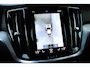 Volvo S60 2.0 Recharge T8 AWD Plus Bright | Apple Carplay & Android Auto | Cruise control adaptief met Stop & Go en stuurhulp | Dodehoekdetectie met correctie (Bliss) | Elektrisch verstelb. bestuurder/passagiersstoel met geheugen | Stoel- en stuurverwarming | Trekhaak elektrisch uitklapbaar