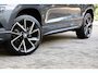 Skoda Karoq 1.5 TSI 150PK ACT Sportline Business DSG Automaat | Org. NL | BOVAG Garantie | Trekhaak | Panoramadak | Camera | 19'' Velgen | Canton | Stoel/Stuur/Voorruitverwarming | Adaptive Cruise Control |