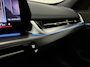 BMW X1 18i M-Sport Performance | Panorama | Trekhaak | Origineel Nederlands | Sfeerverlichting | Carplay | 19 inch | Getint Glas | DAB | Sportstoelen | Camera | Autom. Achterklep |