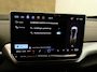 Volkswagen ID.4 Pro Business 77 kWh SOH 100% !!! - ORIGINEEL NEDERLANDSE AUTO - 3 FASE - AFKOMSTIG VAN 1E EIGENAAR - ELEKTRISCHE WEGKLAPBARE TREKHAAK - TREKGEWICHT 750 KG - CAMERA - 19 INCH LICHT METALEN VELGEN - CLIMATE CONTROL - ELEKTRISCHE ACHTERKLEP - PARKEERSENSOREN VOOR/ ACHTER - PARKEERASSISTENT