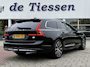 Volvo V90 2.0 T6 Plug-in hybrid AWD Plus Dark | Pano | 360° Camera | Trekhaak | Rijklaar met beurt & garantie!