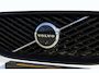 Volvo XC60 T6 Plug-in hybrid AWD Ultra Dark | Panoramadak | Luchtvering | Trekhaak | Verwarmbare voorstoelen, achterbank en stuurwiel | Head-up display | Premium audio by Harman Kardon | 360 graden camera |