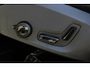Volvo XC60 T6 Plug-in hybrid AWD Ultra Dark | Panoramadak | Luchtvering | Trekhaak | Verwarmbare voorstoelen, achterbank en stuurwiel | Head-up display | Premium audio by Harman Kardon | 360 graden camera |