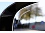 Volvo XC60 T6 Plug-in hybrid AWD Ultra Dark | Panoramadak | Luchtvering | Trekhaak | Verwarmbare voorstoelen, achterbank en stuurwiel | Head-up display | Premium audio by Harman Kardon | 360 graden camera |
